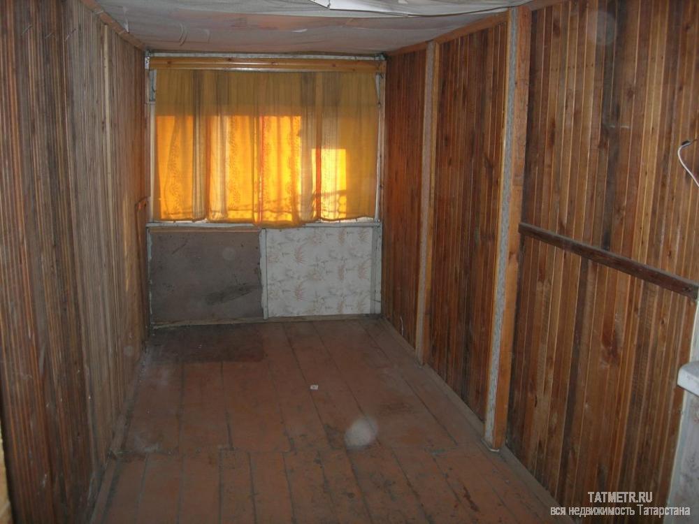 Продажа / Дома и коттеджи, Нижние Вязовые, 40 лет Победы улица, 450 000 Бревенчатый дом в пгт. Нижние Вязовые. В доме газовое отопление. В доме есть сени и пристроена большая веранда. На... - 1