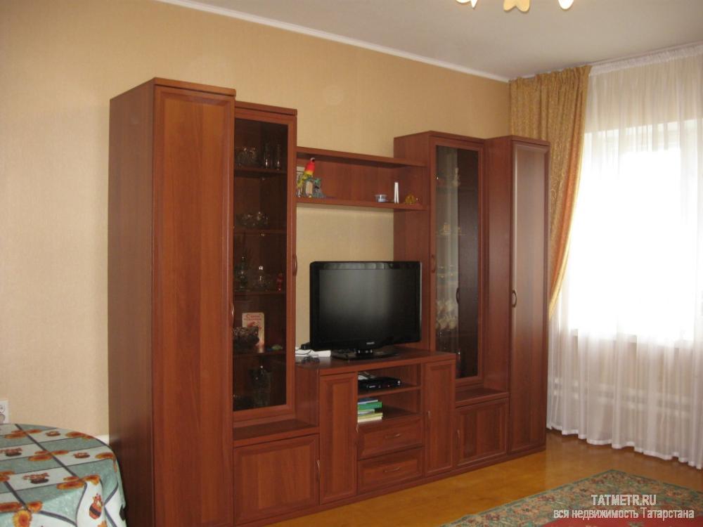 Продажа / Дома и коттеджи, Зеленодольск, Болотная улица, 4 700 000 Продается добротный дом в г. Зеленодольск. Дом кирпичный, в отличном состоянии, год постройки - 2006. В доме пять... - 1