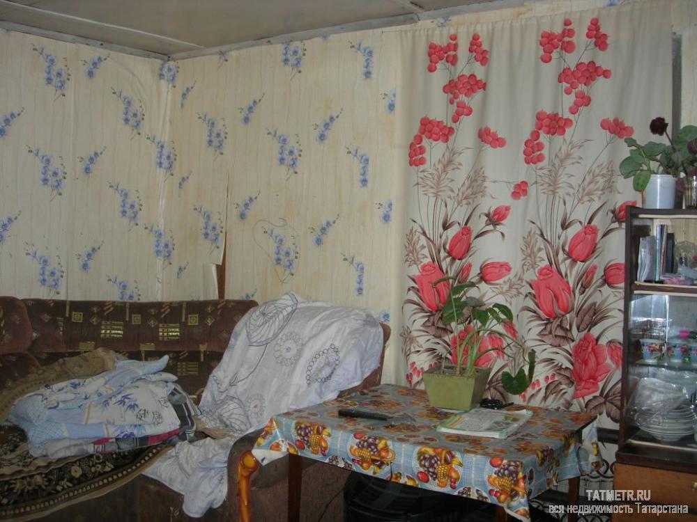 Продажа / Дома и коттеджи, Нижние Вязовые, Панфилова улица, 590 000 Продается жилой дом в пгт. Нижние Вязовые. В доме две комнаты, кухня. Имеется сруб с крышей старого дома. В доме... - 1