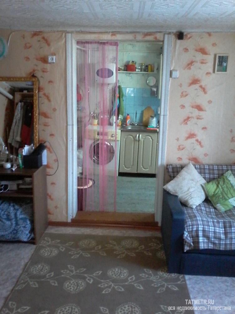Хороший жилой дом на первой береговой линии реки Волга, в г.Зеленодольск. В доме две комнаты и кухня. Все... - 1