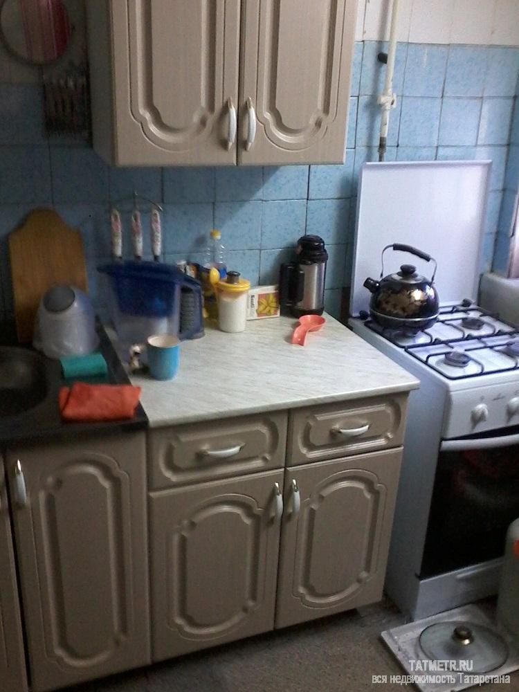 Продажа / Дома и коттеджи, Зеленодольск, Набережная улица, 1 250 000 Хороший жилой дом на первой береговой линии реки Волга, в г.Зеленодольск. В доме две комнаты и кухня. Все... - 2