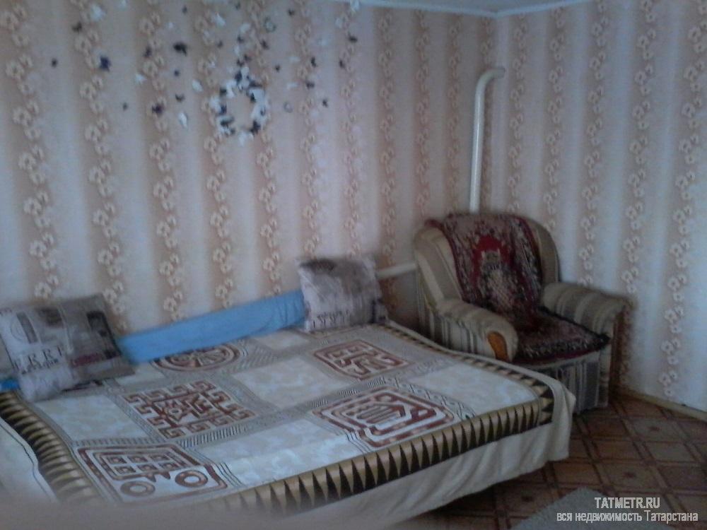 Хороший жилой дом на первой береговой линии реки Волга, в г.Зеленодольск. В доме две комнаты и кухня. Все... - 4