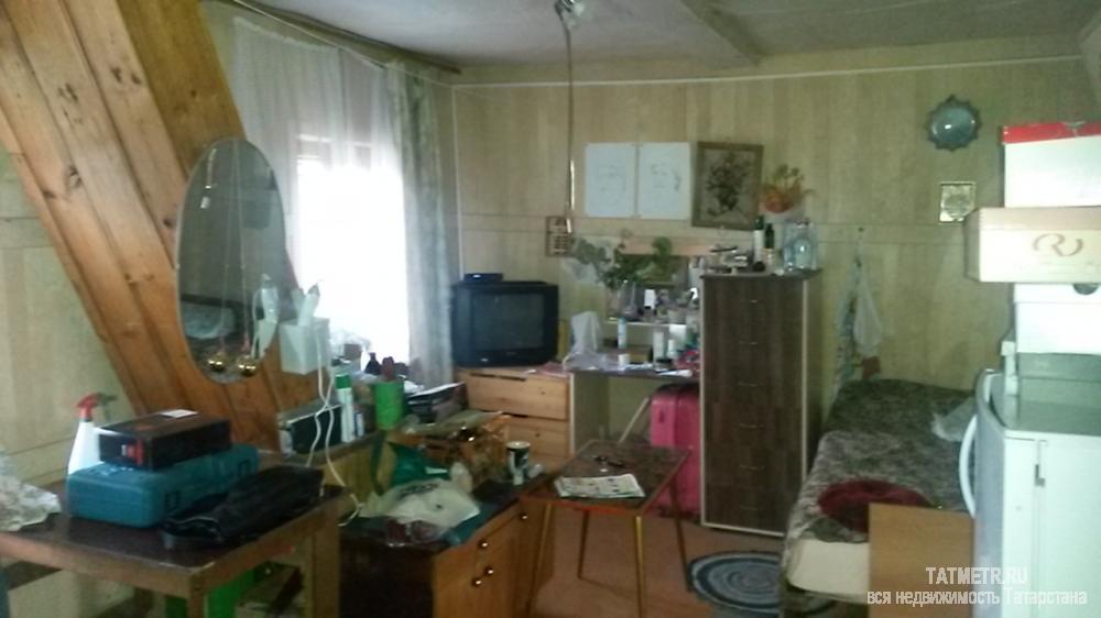Продажа / Дома и коттеджи, Зеленодольск, Большая Заводская улица, 2 150 000 Крепкий бревенчатый дом в г. Зеленодольске, на новом фундаменте 2012 года. Дом большой, два входа, комнаты 15 и 18... - 2