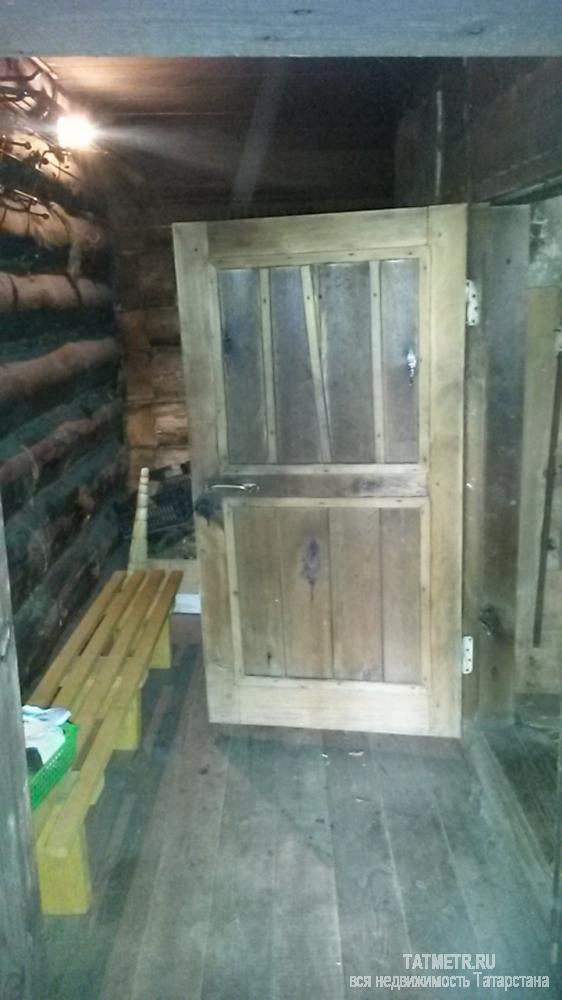 Продажа / Дома и коттеджи, Зеленодольск, Большая Заводская улица, 2 150 000 Крепкий бревенчатый дом в г. Зеленодольске, на новом фундаменте 2012 года. Дом большой, два входа, комнаты 15 и 18... - 5