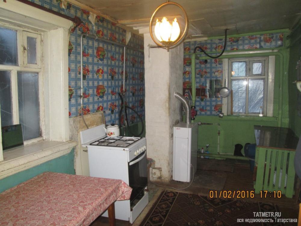 Продажа / Дома и коттеджи, Сафоново, Песчаная улица, 2 000 000 Дом в деревне Сафоново (Зеленодольский район). В доме имеется кухня, большой зал, две спальни. Коммуникации: свет,... - 1