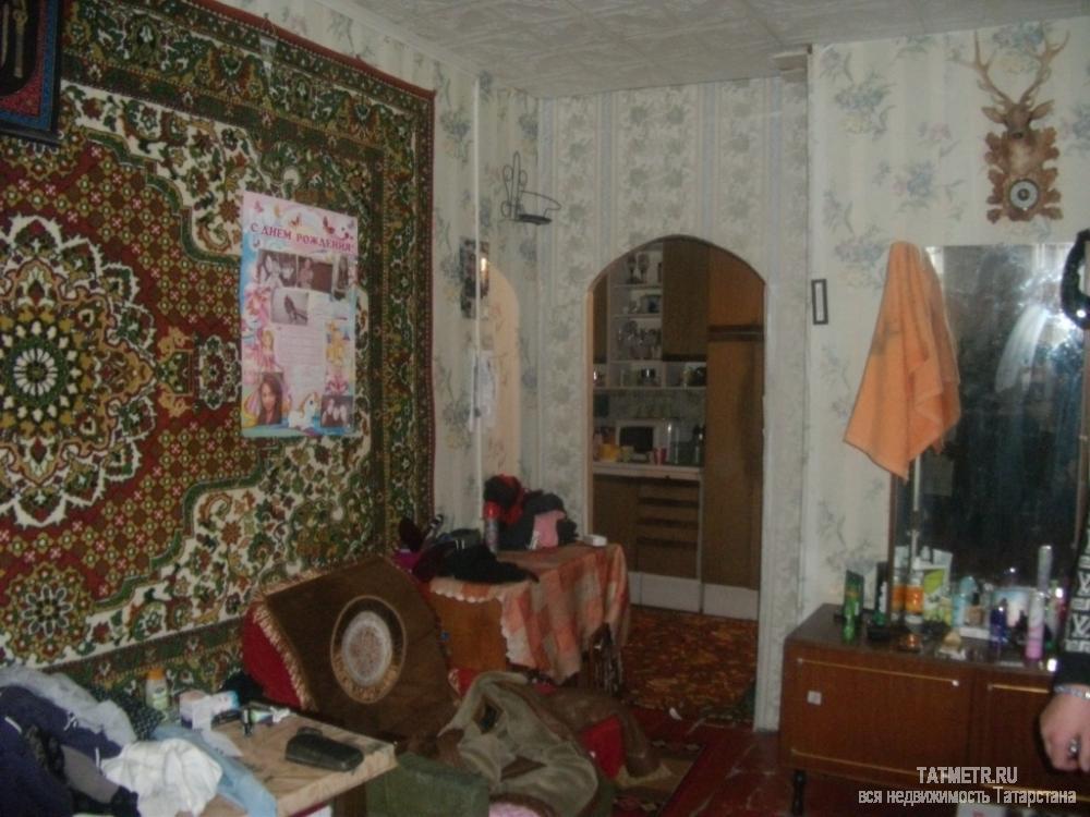 Продажа / Дома и коттеджи, Айша, Заовражная улица, 3 000 000 Отличный, крепкий дом в с. Айша. В доме 2 раздельные комнаты, имеется кирпичный пристрой (25 кв.м), газовое... - 1