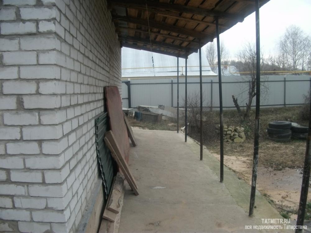 Продажа / Дома и коттеджи, Айша, Заовражная улица, 3 000 000 Отличный, крепкий дом в с. Айша. В доме 2 раздельные комнаты, имеется кирпичный пристрой (25 кв.м), газовое... - 2