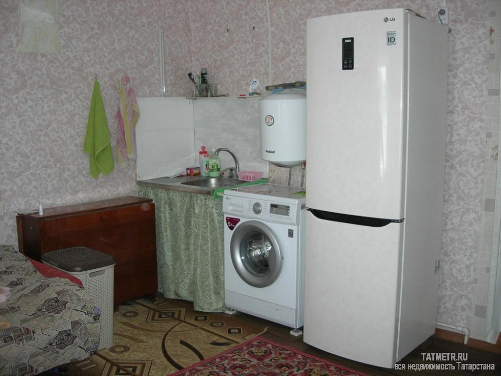 Продажа / Дома и коттеджи, Нижние Вязовые, Куйбышева улица, 1 500 000 Аккуратный, теплый дом в пгт. Нижние Вязовые. В доме две комнаты и кухня, веранда. Новое газовое отопление, натяжные... - 2