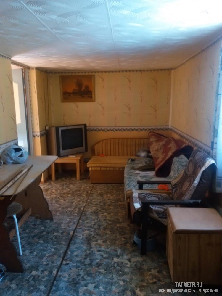 Продажа / Дома и коттеджи, Зеленодольск, Большая Заводская улица, 3 800 000 Отличный коттедж в г. Зеленодольск. В доме большие, светлые комнаты. На первом этаже находятся просторная кухня, зал,... - 4