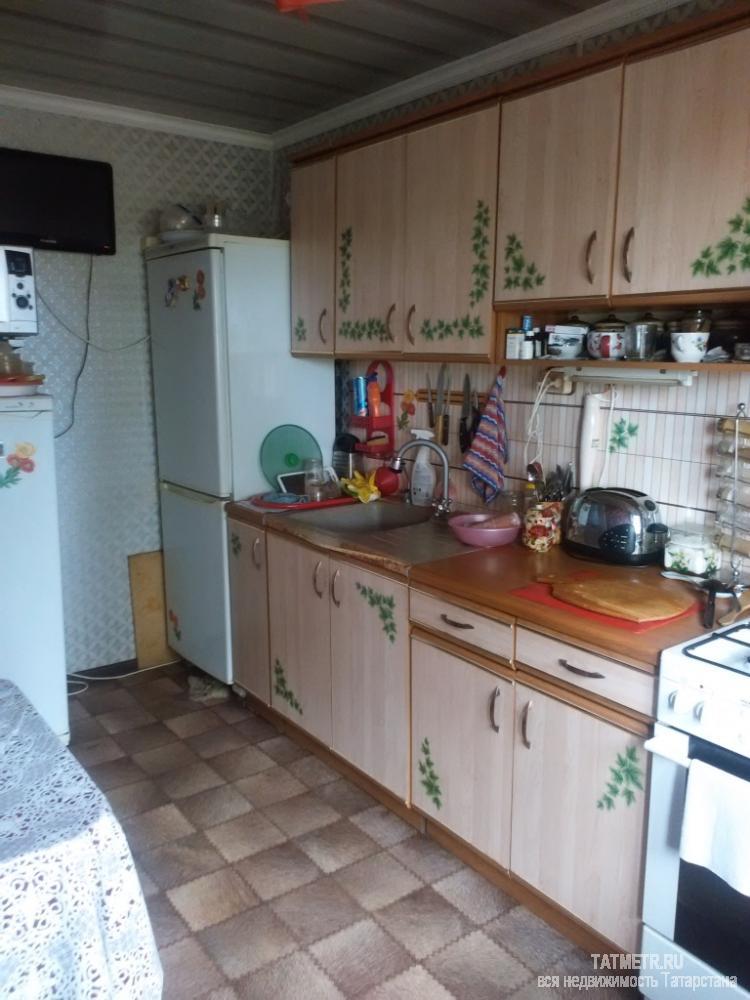 Продажа / Дома и коттеджи, Зеленодольск, Большая Заводская улица, 3 800 000 Отличный коттедж в г. Зеленодольск. В доме большие, светлые комнаты. На первом этаже находятся просторная кухня, зал,... - 6