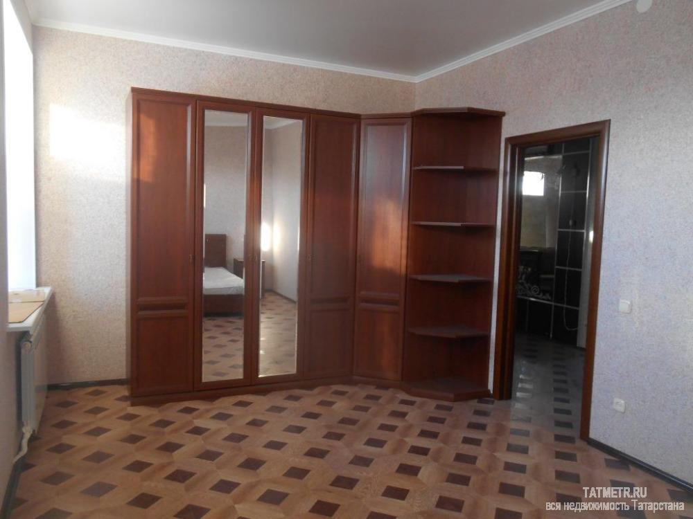 Продажа / Дома и коттеджи, Зеленодольск, Мичурина улица, 9 300 000 Чудесный, новый (2010 года постройки) коттедж в г. Зеленодольск. Коттедж состоит из двух этажей. На первом этаже дома... - 10