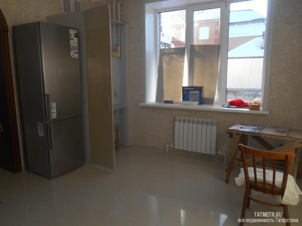 Продажа / Дома и коттеджи, Зеленодольск, Мичурина улица, 9 300 000 Чудесный, новый (2010 года постройки) коттедж в г. Зеленодольск. Коттедж состоит из двух этажей. На первом этаже дома... - 5
