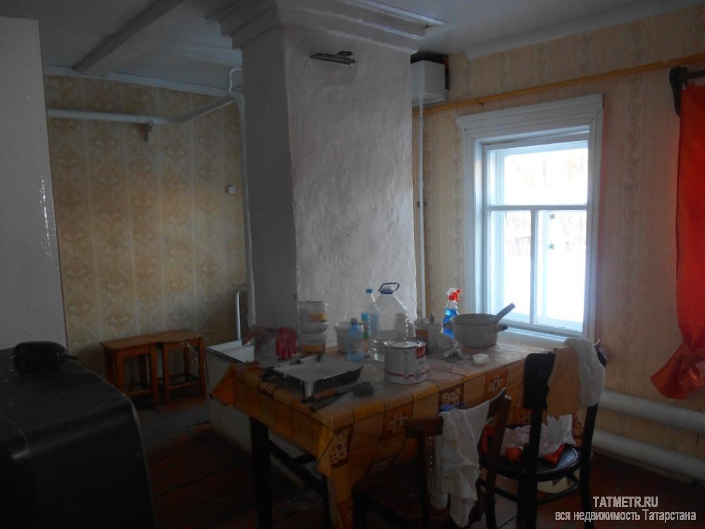 Продажа / Дома и коттеджи, Зеленодольск, Будённого улица, 1 160 000 Отличный, крепкий, уютный, теплый дом в г. Зеленодольск. Домик ухоженный, со всеми коммуникациями. В доме имеются две... - 2
