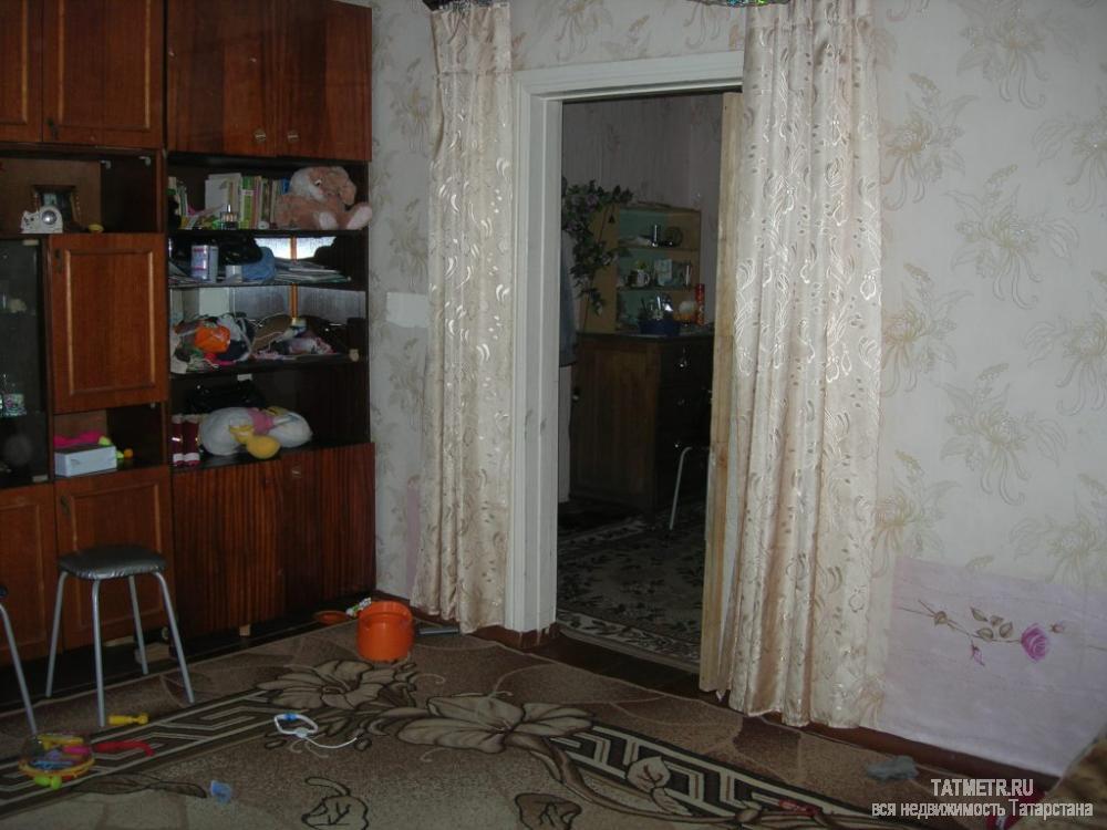 Продажа / Дома и коттеджи, Нижние Вязовые, Большая Юртовская улица, 950 000 Продается хороший дом в пгт. Нижние Вязовые. В доме три комнаты - большой, светлый зал, спальня, столовая и кухня.... - 3