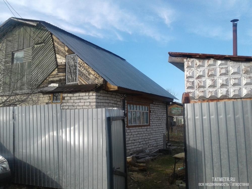 Продажа / Дачи, Зеленодольск, 550 000 Отличная, уютная дача в с/о 70 лет Октября, в г. Зеленодольск. На участке 3,5 сотки имеется большой дом: первый этаж...