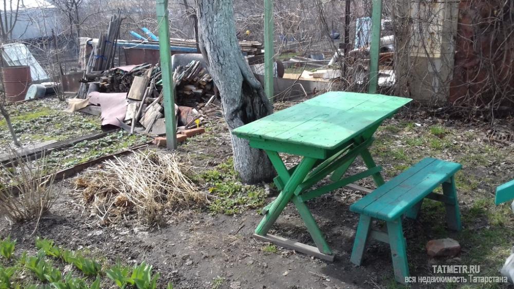 Продажа / Дачи, Зеленодольск, 399 000 Отличная дача в черте города Зеленодольск. Огород ухоженный, свет и вода на участке. Домик в хорошем состоянии.... - 3