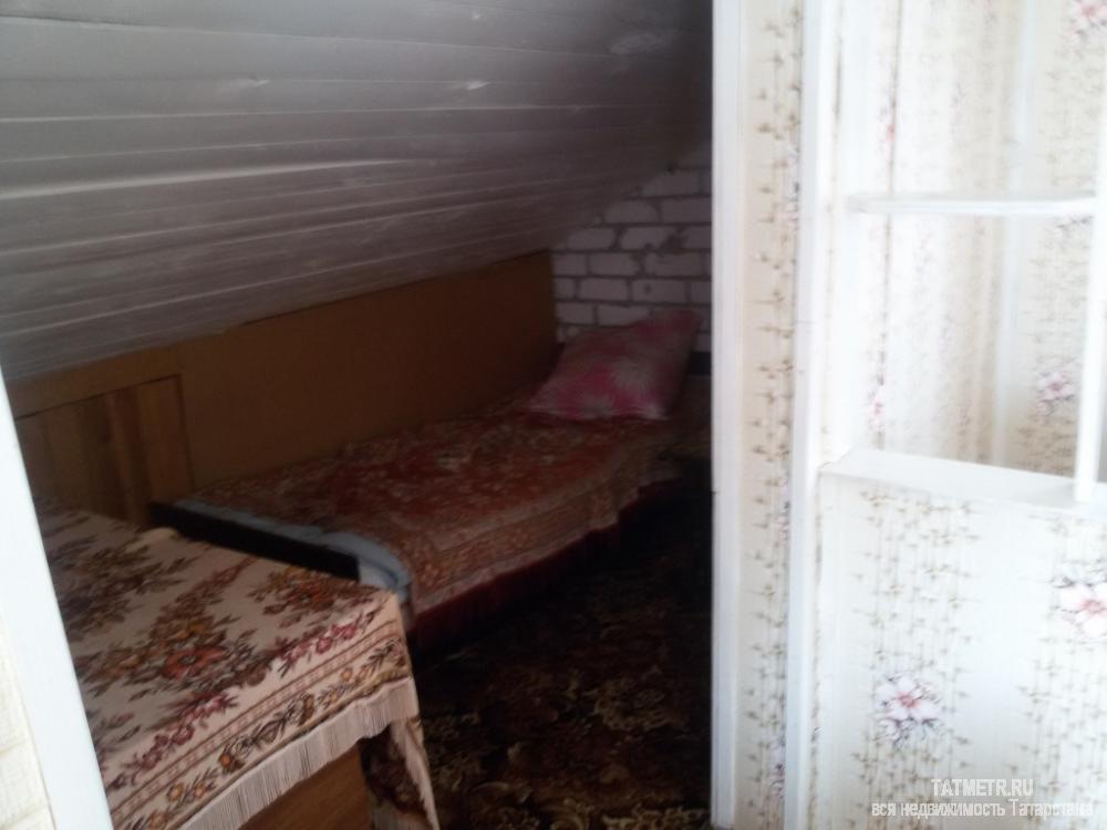 Продажа / Дачи, Зеленодольск, 780 000 Отличная двухэтажная дача в черте города Зеленодольск, в с/о 70 лет Октября. В доме расположено три комнаты, прихожая... - 2