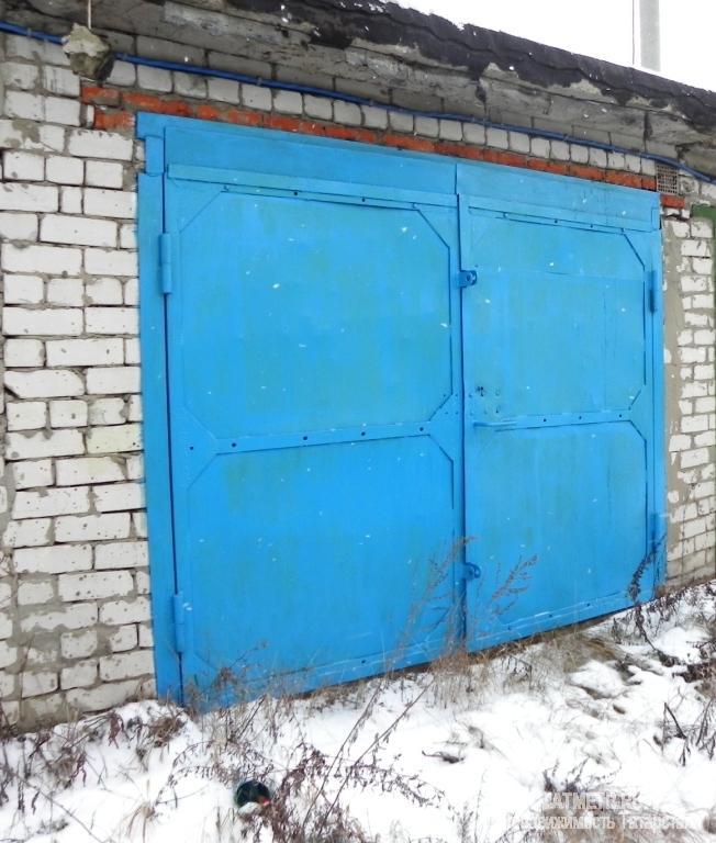 Продажа / Гаражи, Волжск, 85 000 Отличный гараж в очень хорошем состоянии в г. Волжск, хорошее расположение, отличные подъездные пути, в гараже...