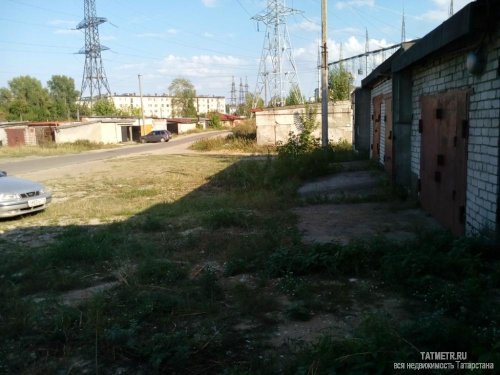 Продажа / Гаражи, Зеленодольск, ГСК Искра, 320 000 Отличный капитальный гараж в г. Зеленодольск. Крыша ж/б перекрытия, пол деревянный (50 мм). Имеется смотровая яма.... - 2