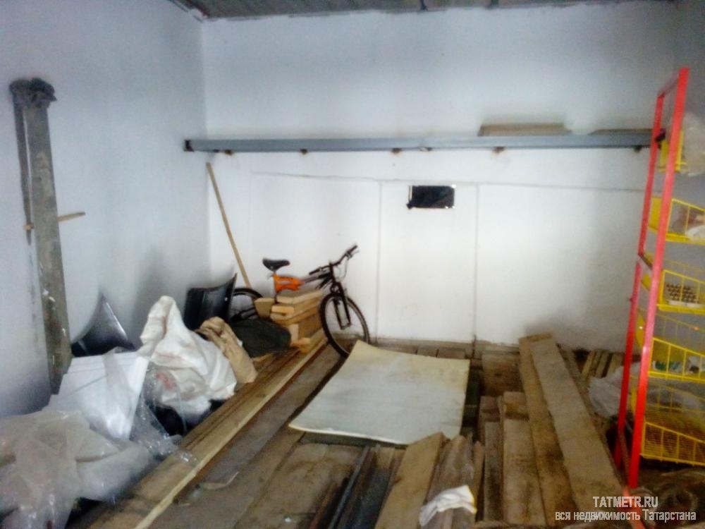 Продажа / Гаражи, Зеленодольск, ГСК Горпищекомбинат, 350 000 Отличный гараж в г. Зеленодольск. Гараж капитальный, кирпичный, железобетонные перекрытия, железные утепленные...