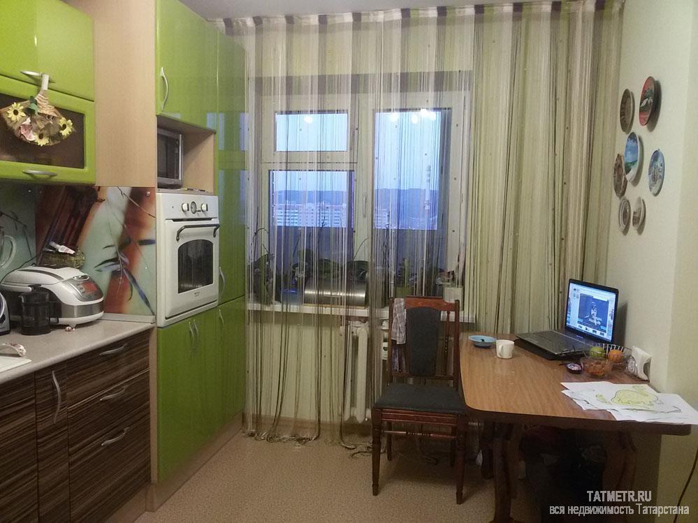 Продажа / Квартиры, Альметьевск, Ленина улица, 3 900 000 3 х улучшенная в хорошем состоянии с тремя большими лоджиями 5м, 8 м и 16м в большой лоджии можно сделать еще одну... - 1