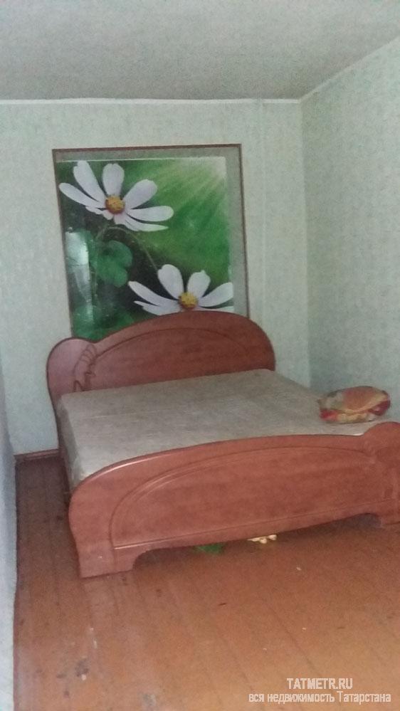 Продажа / Квартиры, Альметьевск, Дружбы улица, 1 200 000 2-х Квартира продается по цене 1 ком квартиры. Окна пластиковые, дверь гардиан, натяжные потолки, спальний гарнитур в... - 2