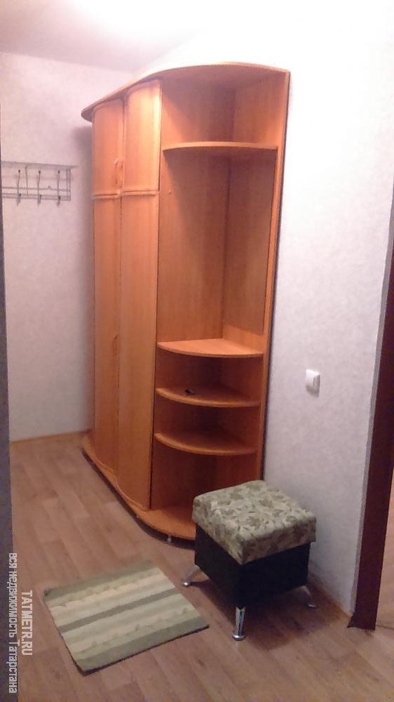 Аренда / Квартиры, Зеленодольск, Строителей проспект, 8 000 Сдам однокомнатную новую квартиру на Мирном на длительный срок .Жилой комплекс 'Акварели', рядом Эссен. Квартира...