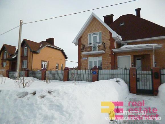 В связи с переездом в Казань, продается в отличном месте 71 микрорайона шикарный дом из кирпича, стены утеплены... - 20