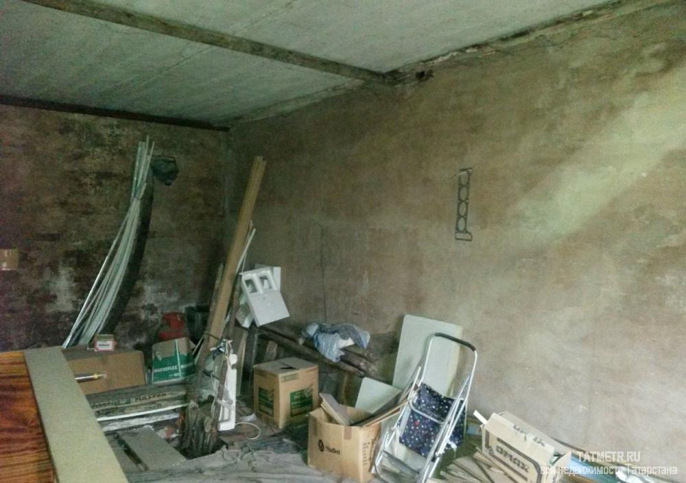 Продажа / Гаражи, Альметьевск, Маяковского улица, 175 000 Продам гараж. Рядом с вневедомственной охраной. Стены оштукатурены. Хороший сухой погреб. Потолки высокие. Документы... - 2
