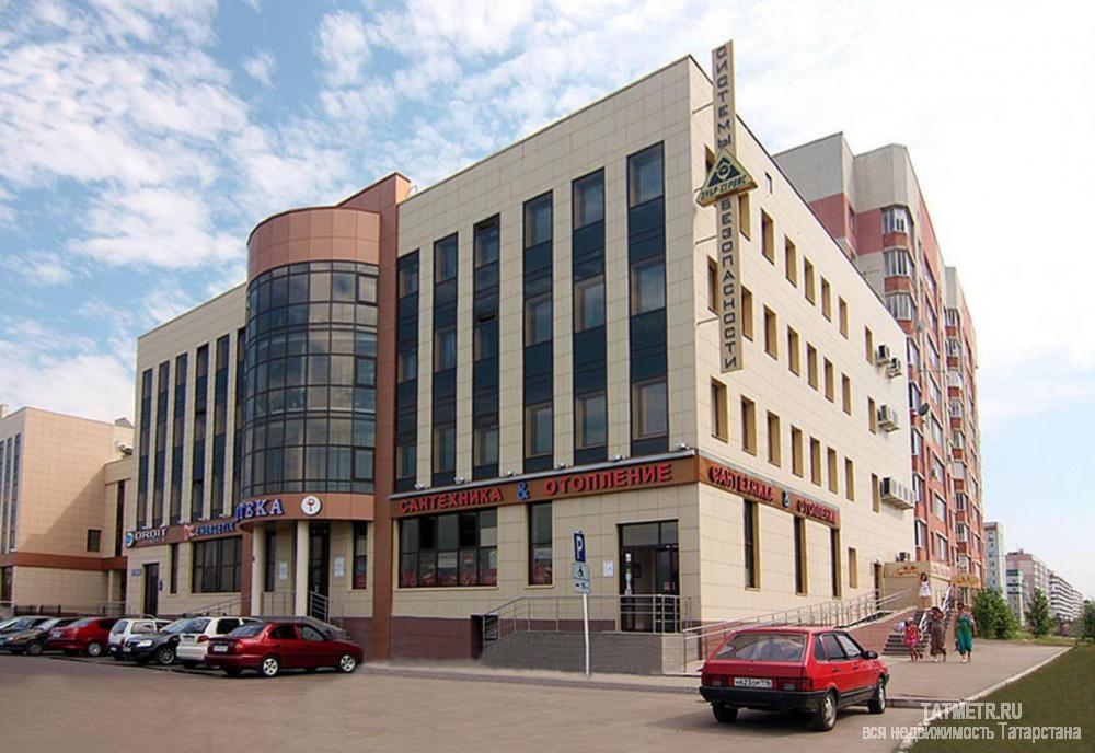 Коммерческая / Аренда / Офисы, Казань, проспект Ямашева, 76 560 Сдается просторное офисное помещение 139 кв.м., по 650 руб/кв.м, на четвертом этаже, в деловом центре, на первой...