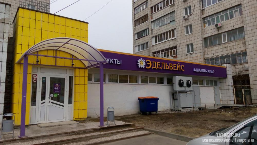 Коммерческая / Продажа / Торговые помещения, Казань, Комиссара Габишева улица, 28 847 000 Предлагаем на покупку помещение, расположенное по адресу ул. Габишева д. 39, на первой линии, на первом этаже, как...