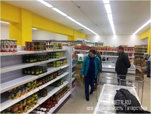 Коммерческая / Продажа / Торговые помещения, Казань, Комиссара Габишева улица, 28 847 000 Предлагаем на покупку помещение, расположенное по адресу ул. Габишева д. 39, на первой линии, на первом этаже, как... - 1