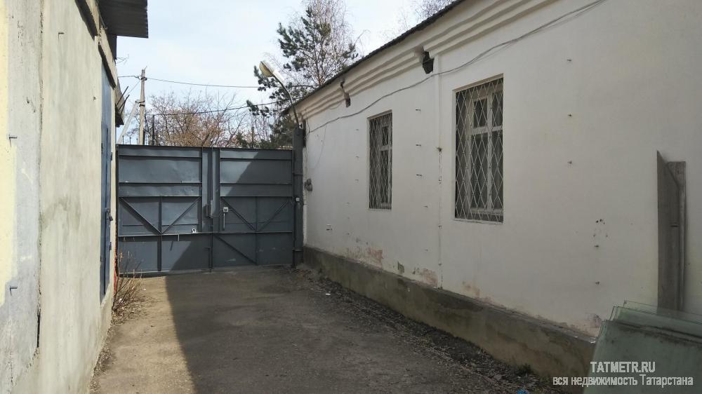 Коммерческая / Продажа / Офисы, Казань, Фурманова улица, 6 300 000 Продается отдельно-стоящее здание офисно-производственного типа. Здание 104,1 кв м, производственный цех 214,99...
