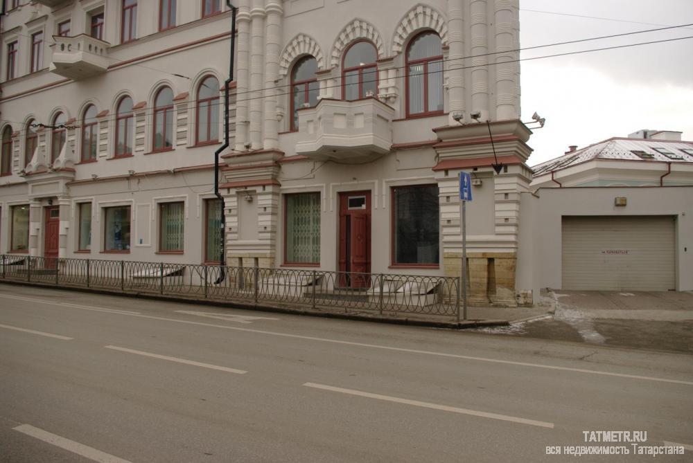 Коммерческая / Аренда / Общепит, Казань, Максима Горького улица, 373 800 Сдается в аренду цокольное помещение 623 кв.м. в Доме Кекина, расположенного в Вахитовском районе на улице Горького....