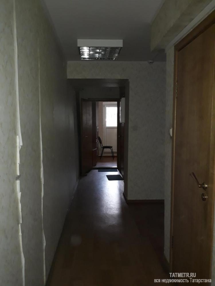 Коммерческая / Аренда / Офисы, Казань, Мулланура Вахитова улица, 37 350 Сдается офис Площадь 83 кв.м. Отдельный вход. Хороший ремонт. Свой санузел. Светлое и теплое помещение.... - 3