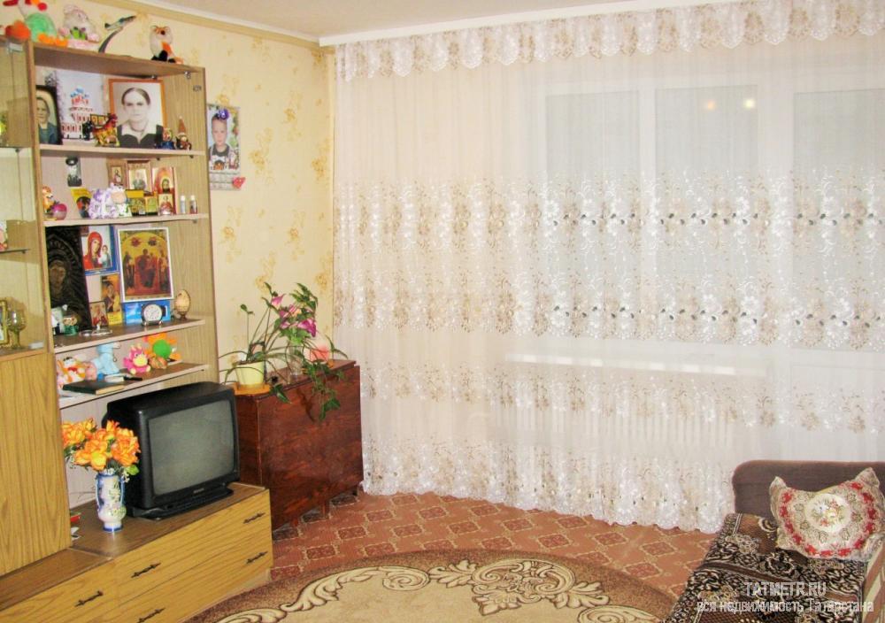 Продажа / Квартиры, Казань, Чишмяле улица, 2 395 000 Продам однокомнатную квартиру, ленинградка, на 2/9 панельного дома по адресу: Чишмяле. Общая площадь 39 кв.м.,...