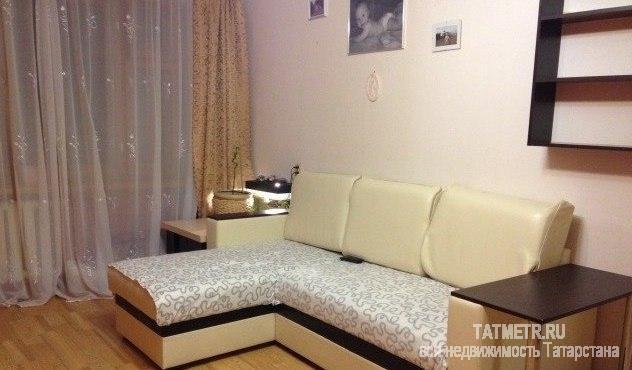 Аренда / Квартиры, Казань, Нурсултана Назарбаева улица, 6 500 Очень срочно сдам гостинку на Назарбаева за 6500р.! Есть все необходимое, в том числе техника, кабельное тв, вся... - 1
