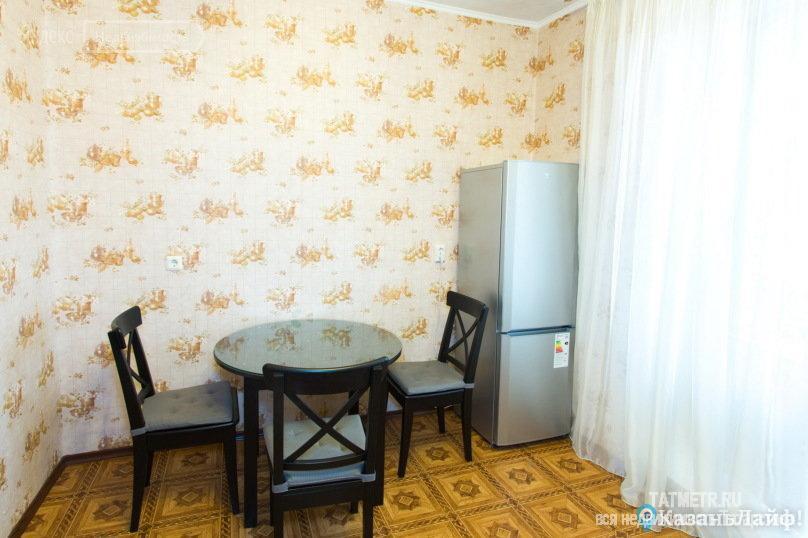 Аренда / Квартиры, Казань, Татарстан улица, 900 Сдаю посуточно Однушку. В квартире есть все необходимое для проживания и приятного отдыха, мебель, техника, посуда,... - 2