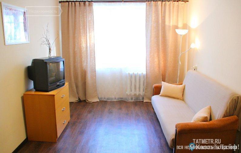 Аренда / Квартиры, Казань, Бутлерова улица, 700 Сдам в аренду квартиру. Очень уютная и светлая, чистая и теплая. По всем вопросам звоните по телефону - 2