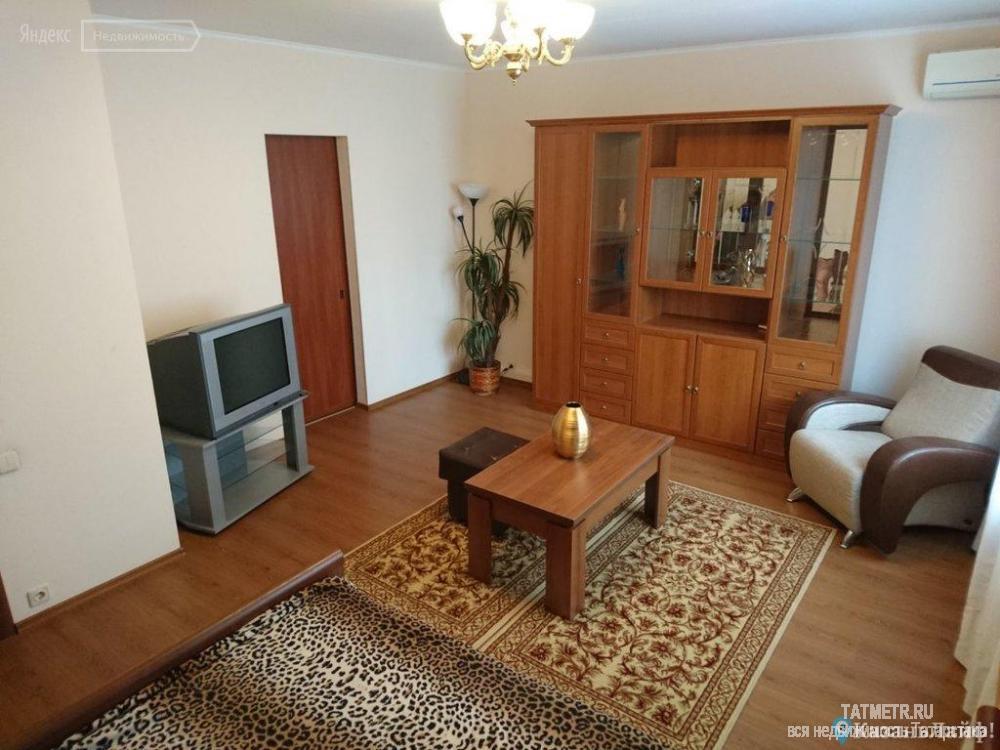 Аренда / Квартиры, Казань, Шаляпина улица, 23 000 Чистая 1-комнатная квартира в кирпичном доме, расположенном в центе города . Рядом с домом расположены детская... - 1