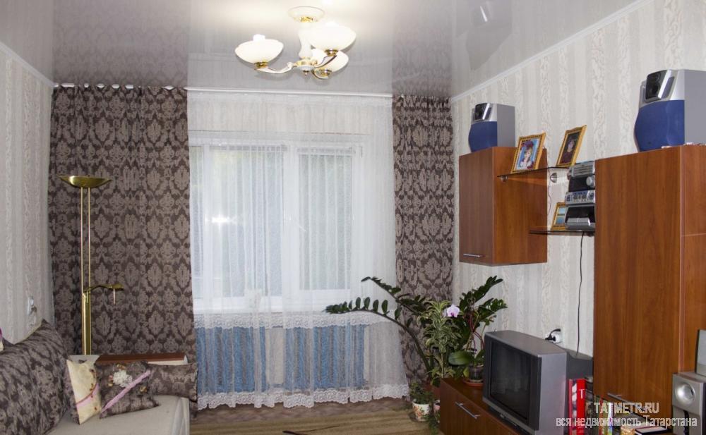 Продажа / Квартиры, Набережные Челны, Мира проспект, 2 300 000 Продается светлая квартира в доме 6/01, окна выходят во двор. Установлены пластиковые окна, заменены входная и... - 1