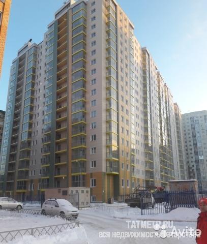 Продажа / Квартиры, Казань, Адоратского улица, 5 100 000 Продаю 2-х комнатную квартиру, общей площадью 84 кв.м. на 6 этаже 18-этажного монолитного дома, по адресу: ул... - 1