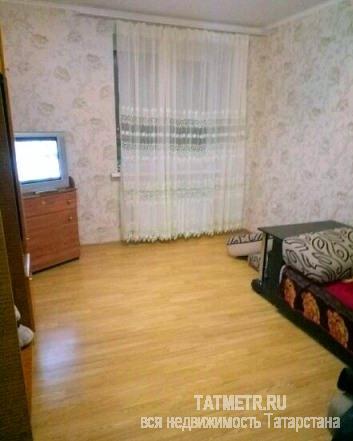 Продажа / Квартиры, Казань, Салиха Батыева улица, 4 050 000 Продается 2-комнатная квартира-распашонка в Изумрудном городе. Общая площадь 54 кв.м., кухня 11 кв.м. Расположенная... - 1