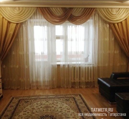 Продажа / Квартиры, Казань, Шуртыгина улица, 7 300 000 Продаётся 3 х комнатная квартира на 5-ом этаже 9-ти этажного кирпичного дома. Общая площадь 92.1 кв.м.В квартире... - 2