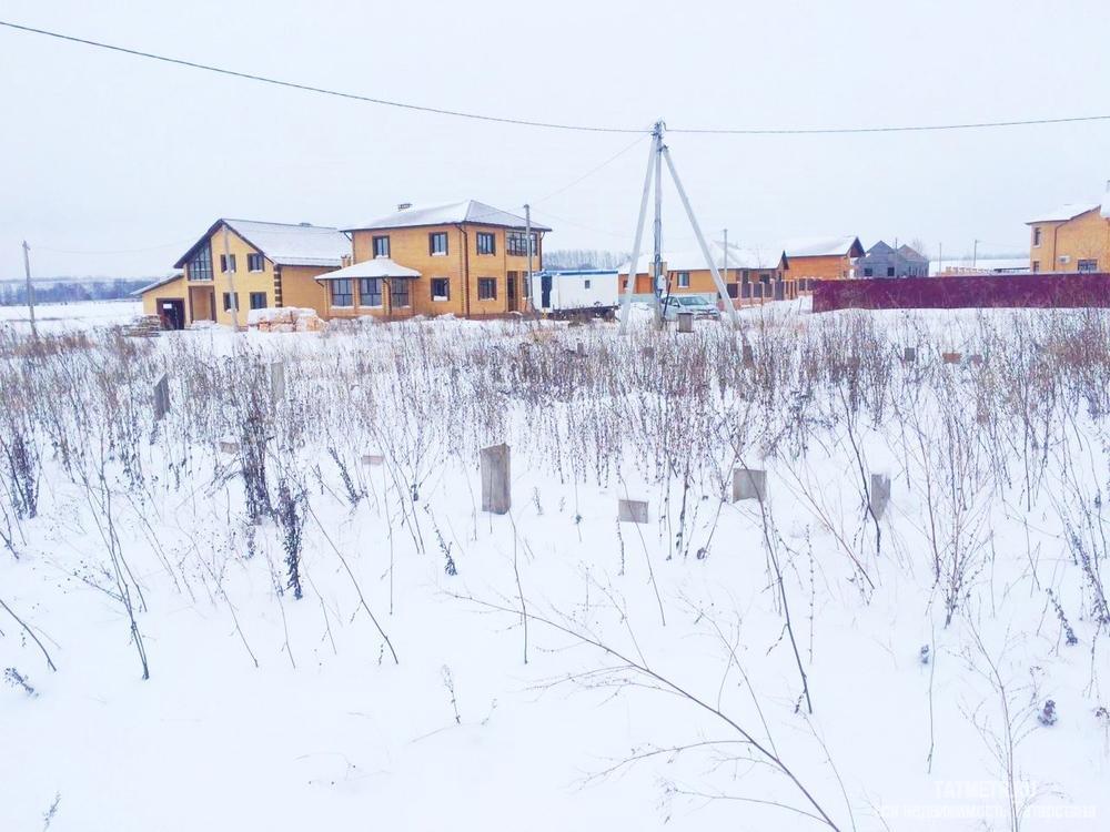 Продажа / Земельные участки, Казань, Анатолия Чепуренко улица, 1 370 000 Продам земельный участок в поселке Чебакса. Рядом с Казанью. Участок ровный, коммуникации вдоль участка. На участке... - 1