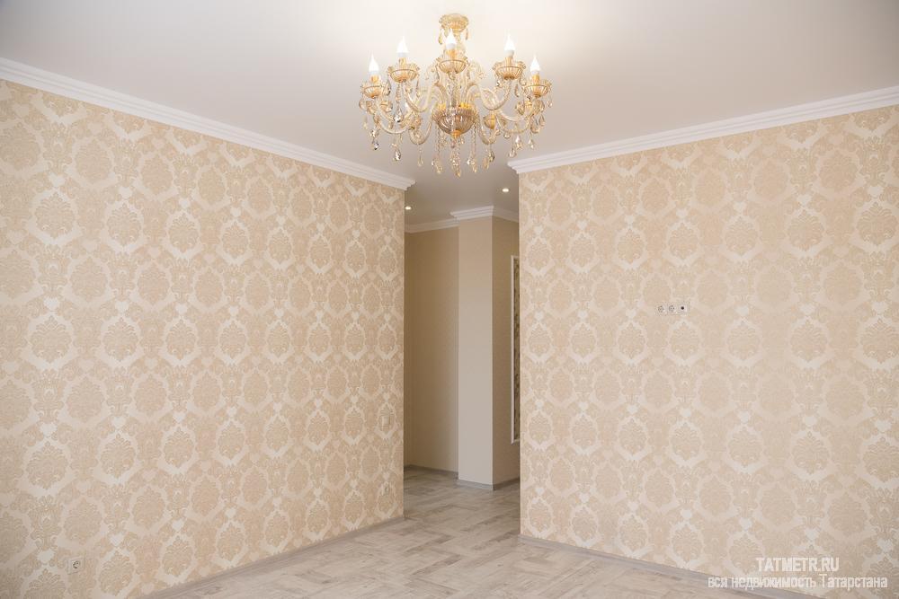 Продажа / Квартиры, Казань, Тулпар улица, 4 980 000 Продается квартира в ЖК «21 век», на 8 этаже 8-этажного дома. Общая площадь - 55 кв.м. кухня -студия 17,4 кв.м.... - 10
