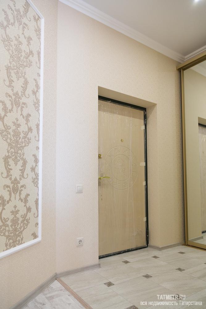 Продажа / Квартиры, Казань, Тулпар улица, 4 980 000 Продается квартира в ЖК «21 век», на 8 этаже 8-этажного дома. Общая площадь - 55 кв.м. кухня -студия 17,4 кв.м.... - 6