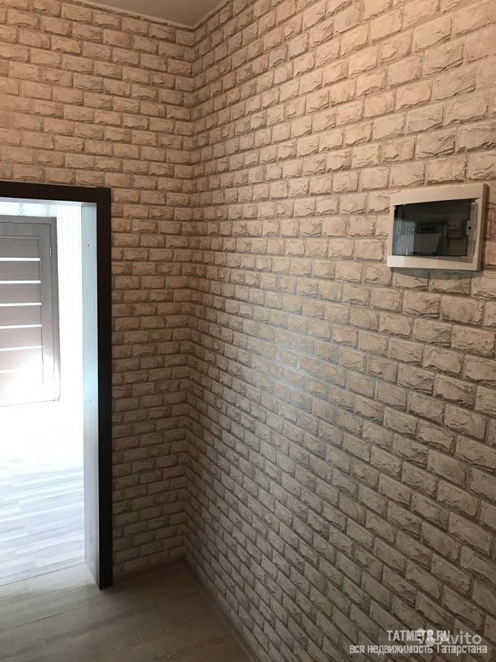 Продажа / Квартиры, Казань, Николая Ершова улица, 4 000 000 Продаю трехкомнатную квартиру в 2-х этажном каменном доме толщина стен более 1 метра, напротив ТРК Корстон. В... - 4