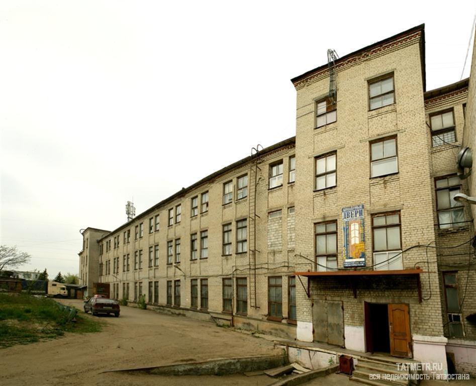 Коммерческая / Продажа / Производство и склады, Казань, Профессора Мухамедьярова улица, 140 000 000 От собственника, не агентство. Объект расположен вблизи от ул. Декабристов и ветки Горьковской ж/д с платформами...