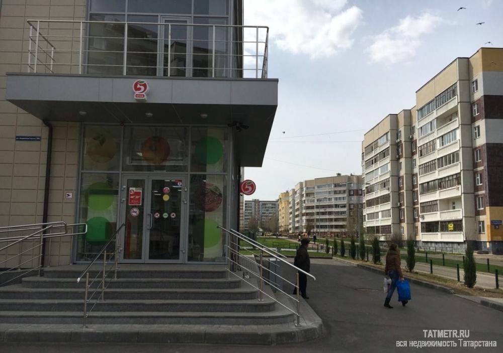 Коммерческая / Аренда / Офисы, Казань, Академика Глушко улица, 84 000 Сдается помещение свободного назначения 120м2. На втором этаже нового уютного тц в густонаселенном районе г. Казани....